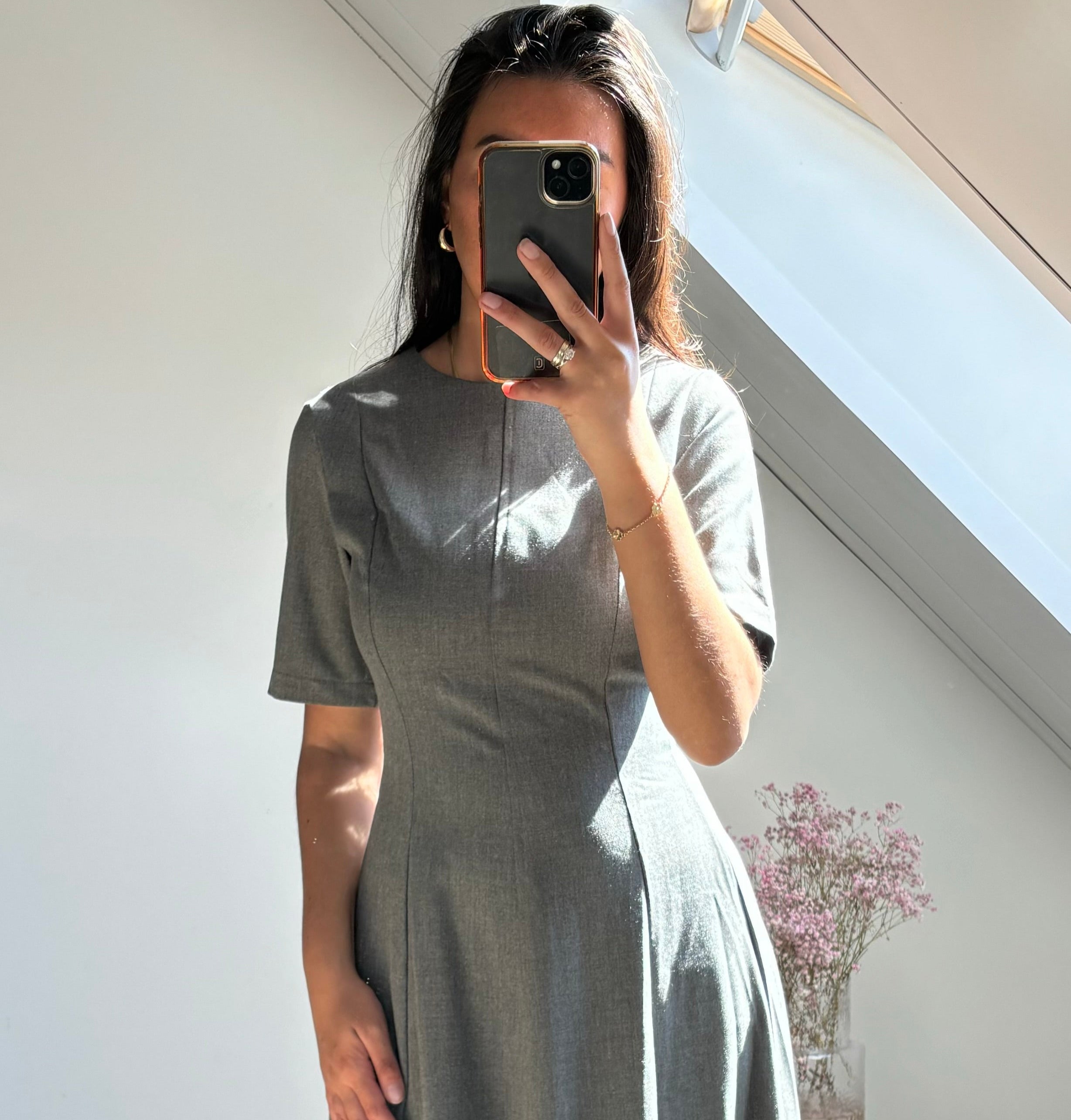 Nila dark grey dress